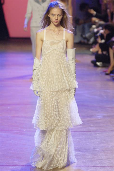 sasha givenchy|Sasha Fierce! Sasha Pivovarova’s 23 Best Runway Moments.